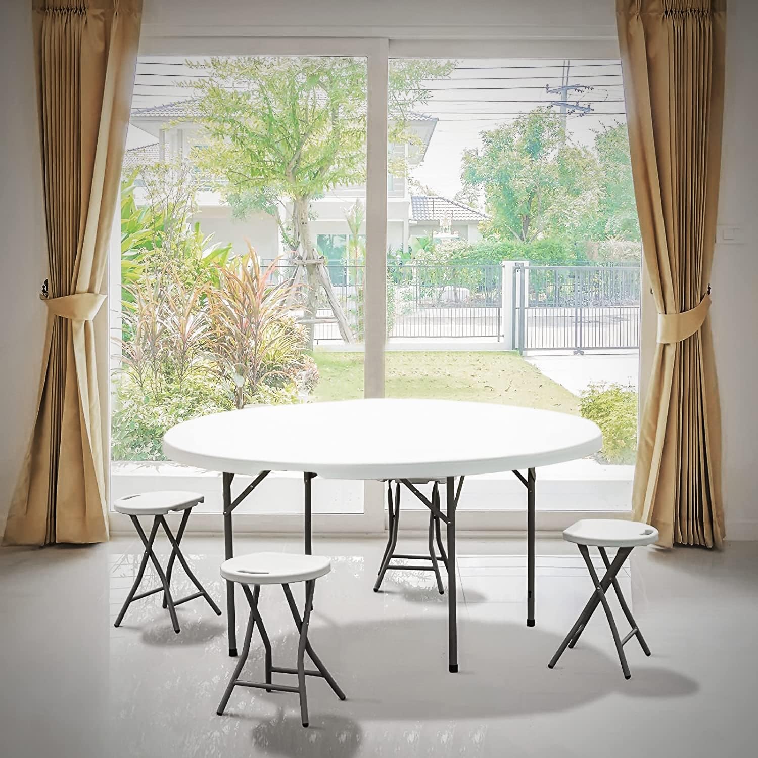 4 Foot Round Folding Table with Handle