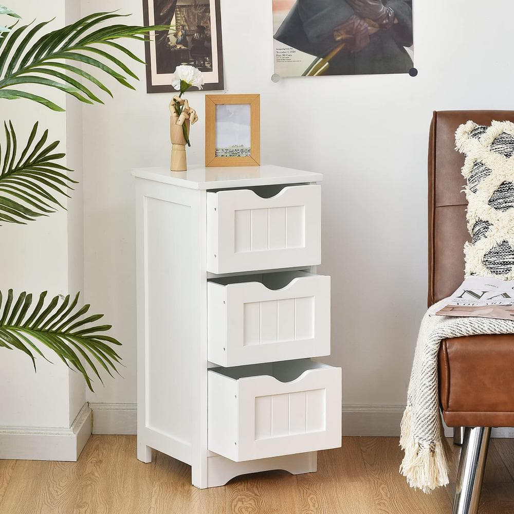 White Free Standing Linen Cabinet Bathroom Floor Cabinet with 3 Drawers in White